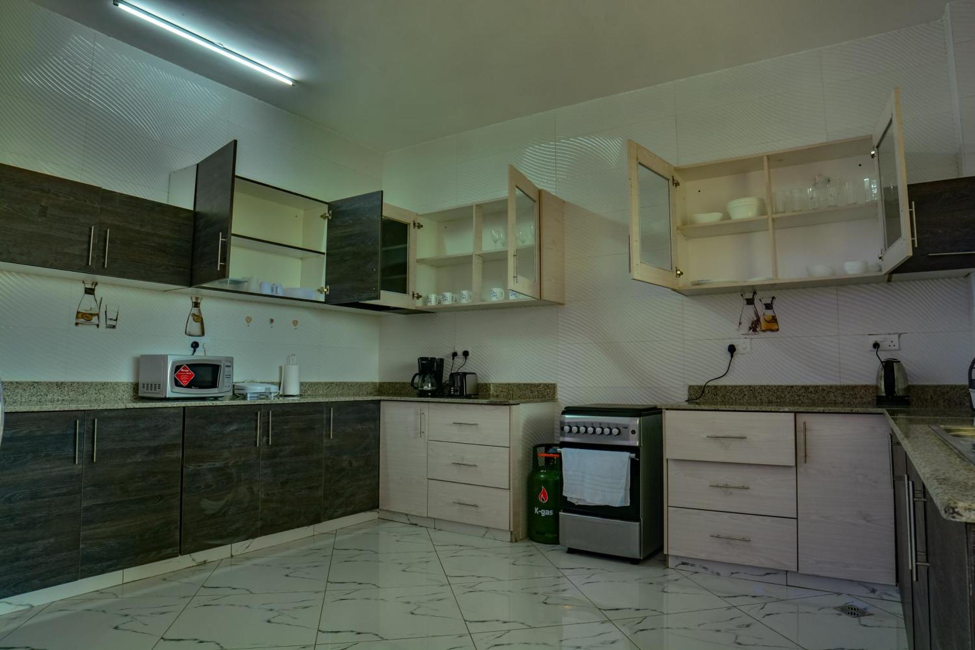 Fenns Cozy Apartment - Nyali Mombassa Buitenkant foto